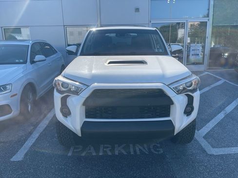 Used 2021 Toyota 4Runner TRD Off-Road Premium w/ Moonroof Package AWD/4WD image 2