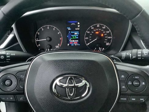 Used 2023 Toyota Corolla SE FWD image 16