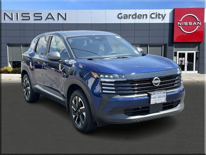 Certified 2025 Nissan Kicks SV