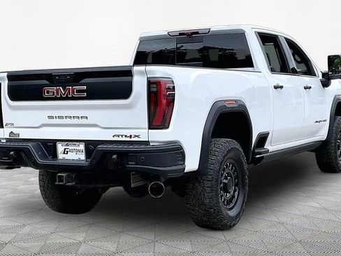 Used 2024 GMC Sierra 2500 AT4X w/ AT4X AEV Edition AWD/4WD image 5