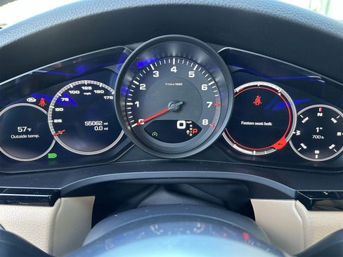 Used 2020 Porsche Cayenne image 29