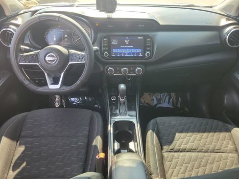 Certified 2024 Nissan Kicks SV FWD image 11