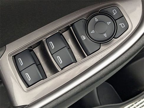 Used 2023 Chevrolet Malibu LS w/ Driver Confidence Package image 11