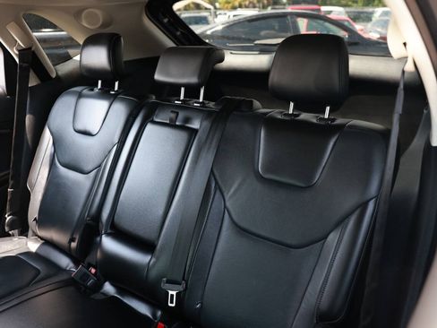 Used 2016 Ford Edge Titanium w/ Equipment Group 302A FWD image 20