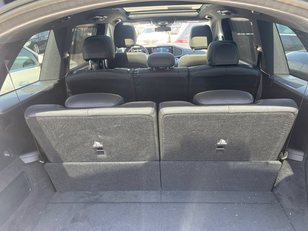 Certified 2026 Mercedes-Benz GLS 580 4MATIC image 19