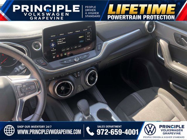 Used 2024 Chevrolet Blazer LT w/ Driver Confidence Package FWD image 22
