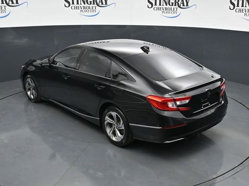 Used 2018 Honda Accord EX image 22