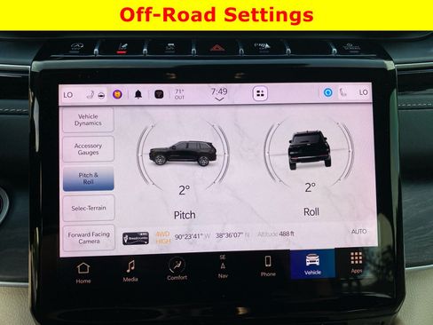 Used 2023 Jeep Grand Cherokee Limited w/ Luxury Tech Group II AWD/4WD image 39