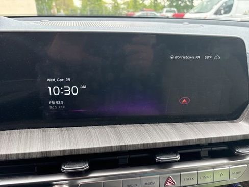 Used 2025 Kia Telluride EX AWD/4WD image 22