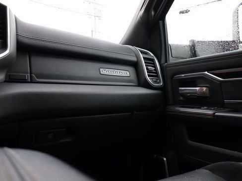 Used 2021 RAM 2500 Laramie w/ Night Edition image 45