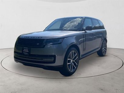 New 2025 Land Rover Range Rover SE