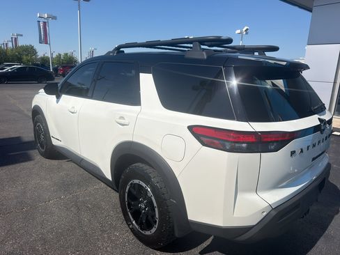 Used 2024 Nissan Pathfinder Rock Creek AWD/4WD image 7