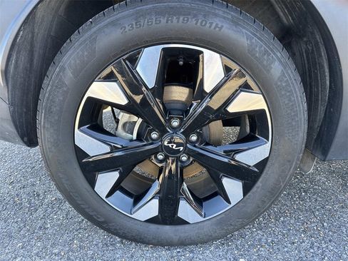 Certified 2023 Kia Sportage X-Line w/ X-Line Premium Package image 9
