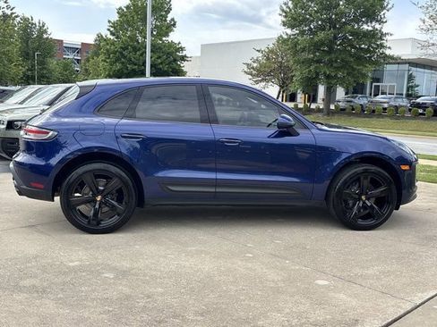 Used 2024 Porsche Macan AWD/4WD image 2