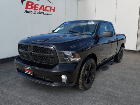 Used 2017 RAM 1500 Express w/ Black Ram 1500 Express Group AWD/4WD image 1