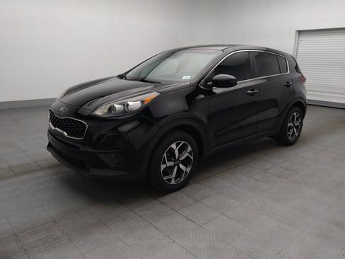 Used 2020 Kia Sportage LX FWD image 2