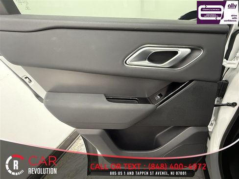 Used 2025 Land Rover Range Rover Velar Dynamic SE AWD/4WD image 37