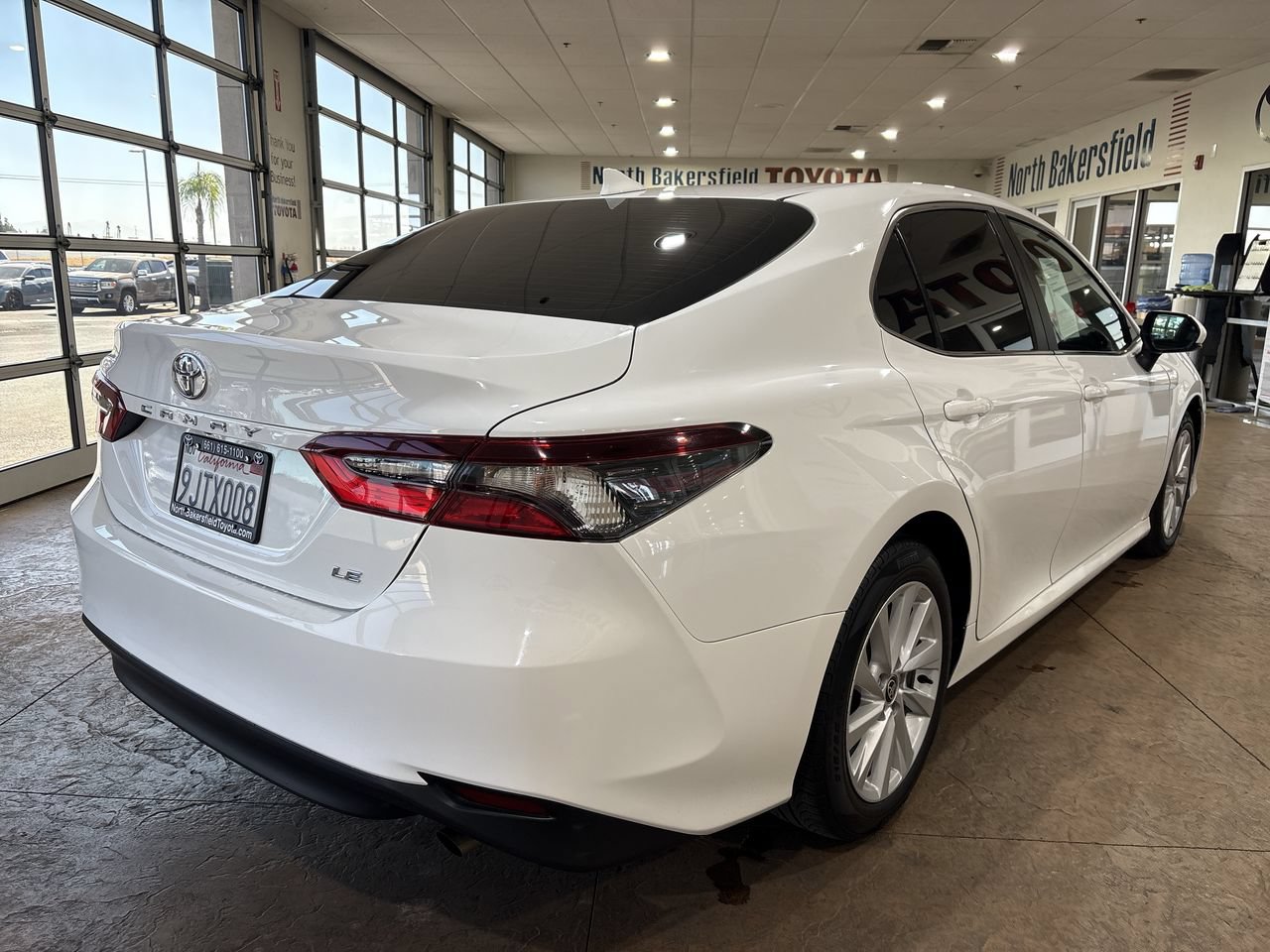 Certified 2022 Toyota Camry LE FWD image 2