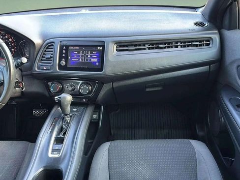 Used 2020 Honda HR-V Sport image 28