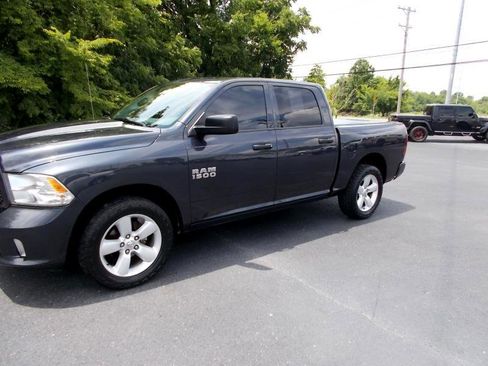 Used 2014 RAM 1500 Express image 7