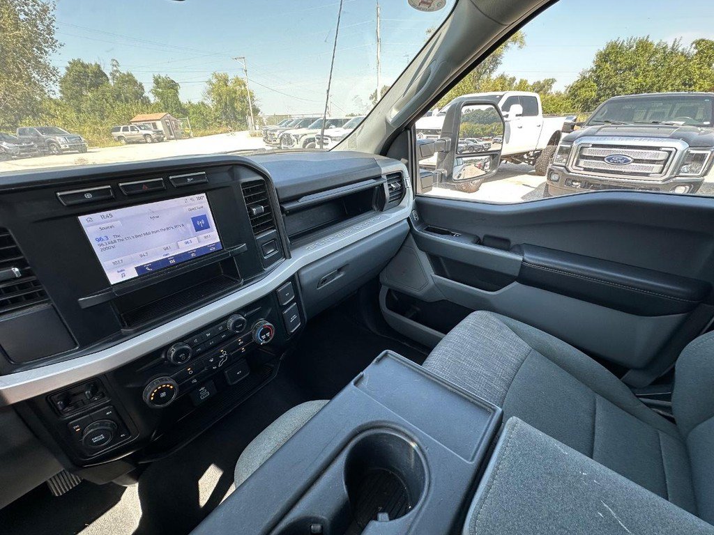 Used 2024 Ford F250 XLT AWD/4WD image 16