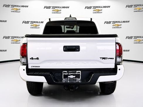 Used 2022 Toyota Tacoma TRD Pro AWD/4WD image 6