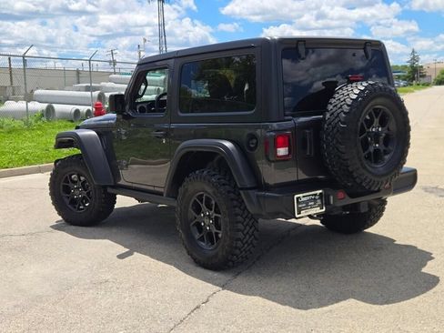 Used 2024 Jeep Wrangler Sport AWD/4WD image 12