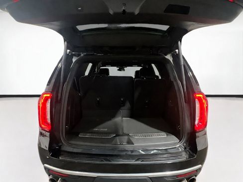 Used 2024 GMC Yukon Denali AWD/4WD image 19