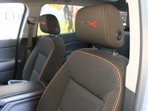 Used 2021 GMC Acadia AT4 w/ Trailering Package image 17