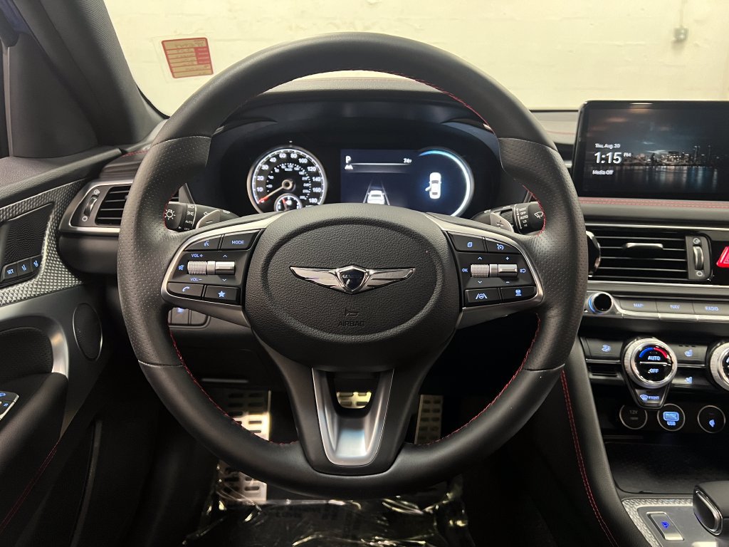 Used 2023 Genesis G70 2.0T w/ Sport Prestige Package RWD image 15
