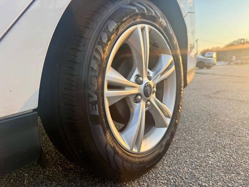 Used 2014 Ford Focus SE image 19