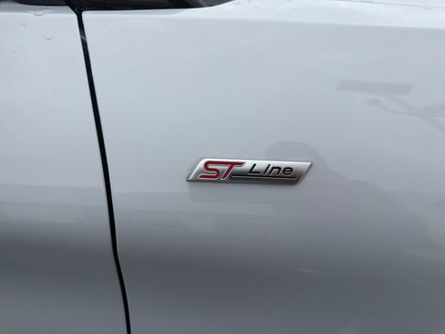 Used 2026 Ford Explorer ST-Line AWD/4WD image 7