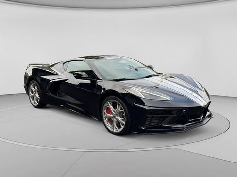 Used 2023 Chevrolet Corvette Stingray Premium Cpe w/ Z51 Performance Package RWD image 7