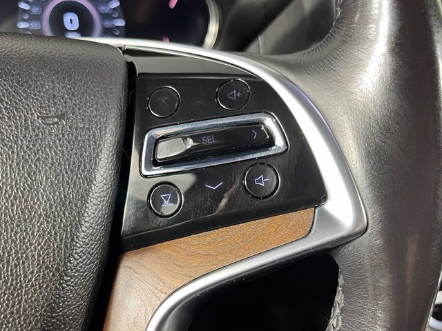 Used 2018 Cadillac Escalade Luxury AWD/4WD image 17