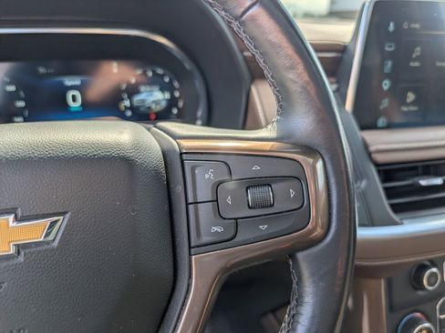Used 2022 Chevrolet Tahoe High Country AWD/4WD image 15