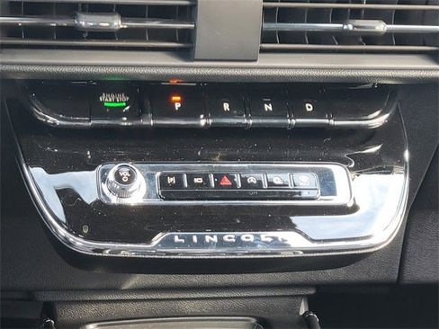 New 2026 Lincoln Corsair Premiere image 27