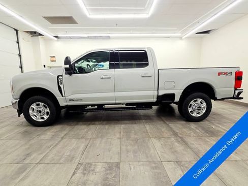New 2026 Ford F350 XLT w/ XLT Premium Package AWD/4WD image 2