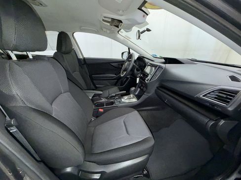 Used 2019 Subaru Impreza 2.0i w/ Eyesight image 13