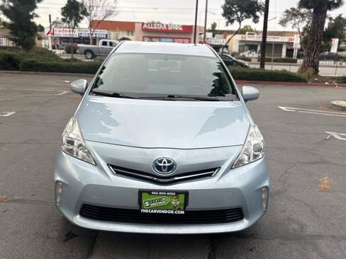 Used 2013 Toyota Prius V Two image 23