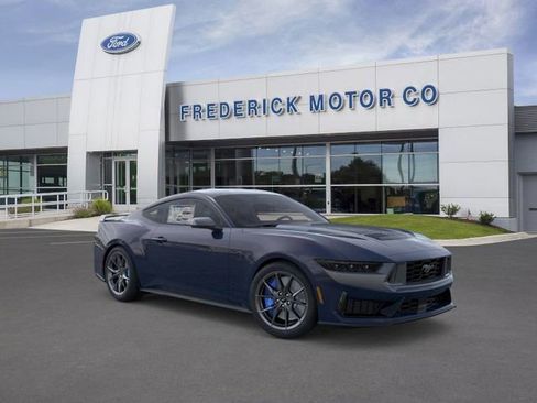 New 2025 Ford Mustang Dark Horse image 7