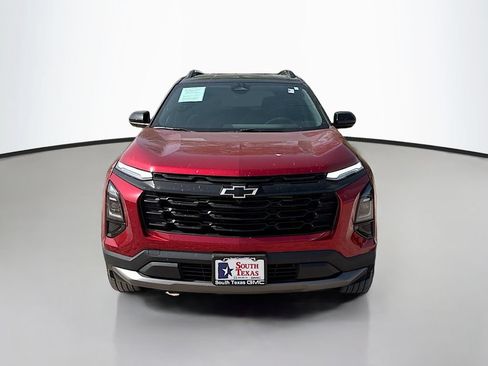 Used 2026 Chevrolet Equinox LT w/ Midnight Edition FWD image 2