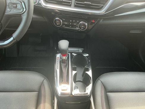 Used 2025 Chevrolet Trax RS w/ Driver Confidence Package FWD image 20