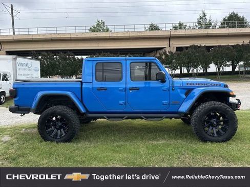 Used 2020 Jeep Gladiator Rubicon AWD/4WD image 2