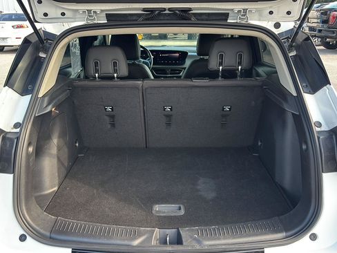 Used 2024 Buick Encore GX Sport Touring FWD image 20
