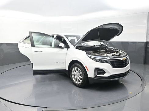 Used 2024 Chevrolet Equinox LT AWD/4WD image 39