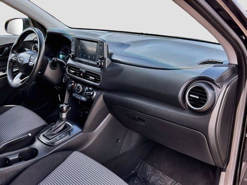 Used 2021 Hyundai Kona SEL FWD image 27