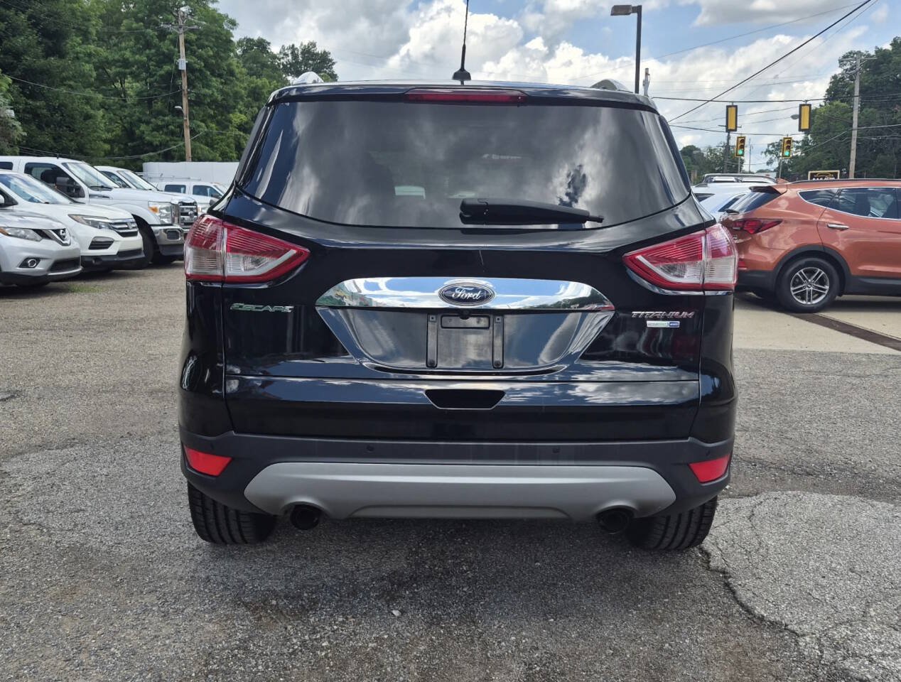 Used 2016 Ford Escape Titanium w/ Equipment Group 301A AWD/4WD image 5