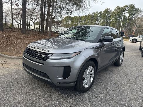 Used 2024 Land Rover Range Rover Evoque S image 2