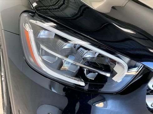 Certified 2022 Mercedes-Benz GLC 300 image 27