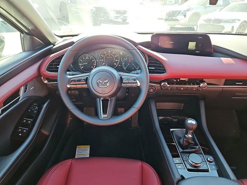 New 2026 MAZDA MAZDA3 2.5 S Hatchback w/ Premium Pkg image 9
